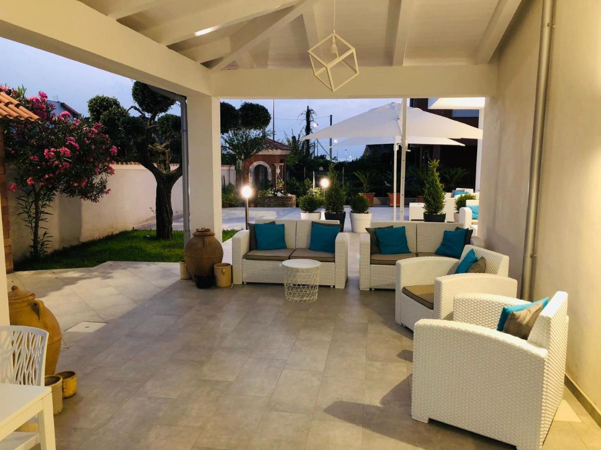 Invilla Bed&Breakfast - Quality Rooms Santa Maria di Castellabate Exterior foto