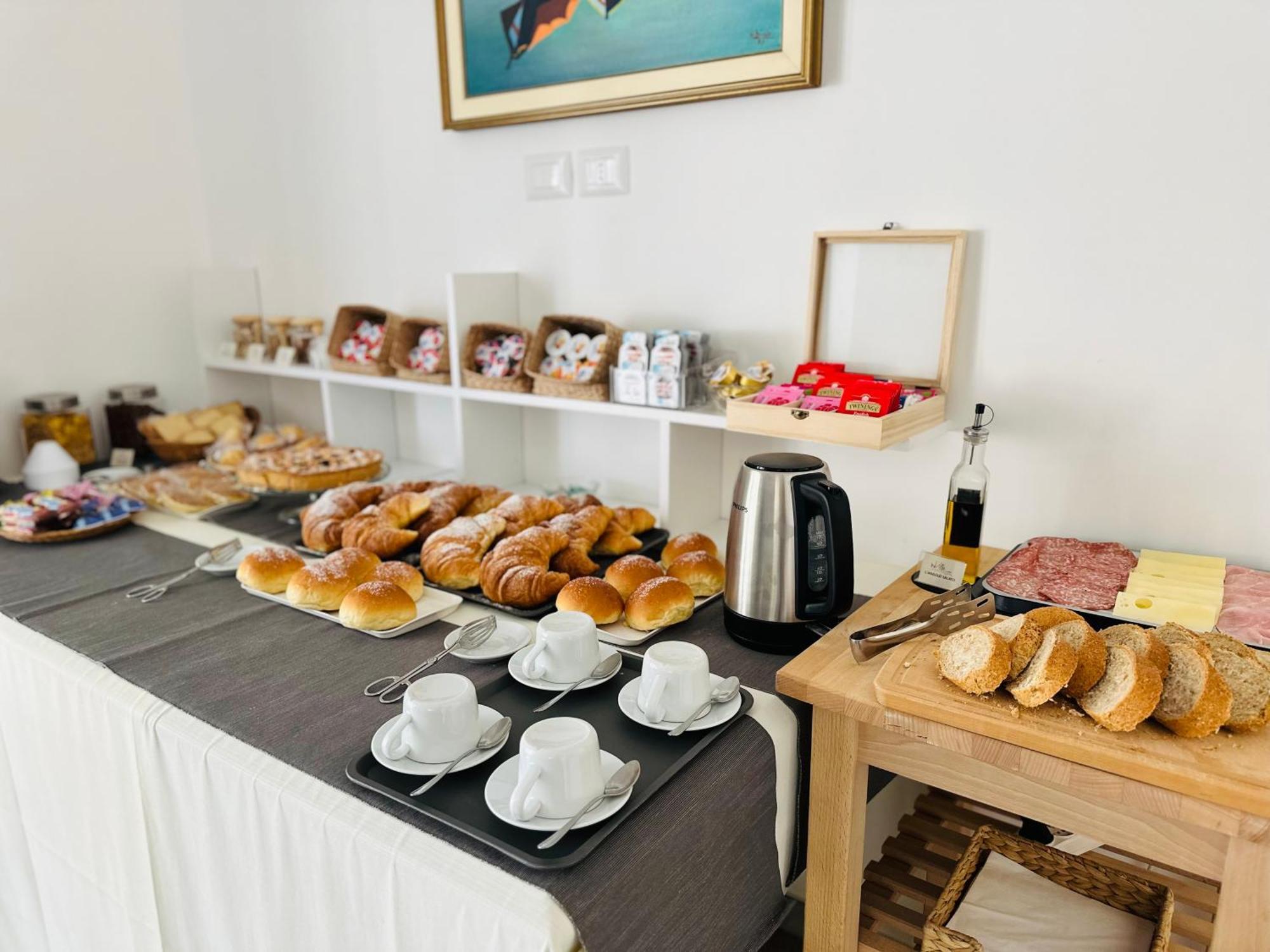 Invilla Bed&Breakfast - Quality Rooms Santa Maria di Castellabate Exterior foto