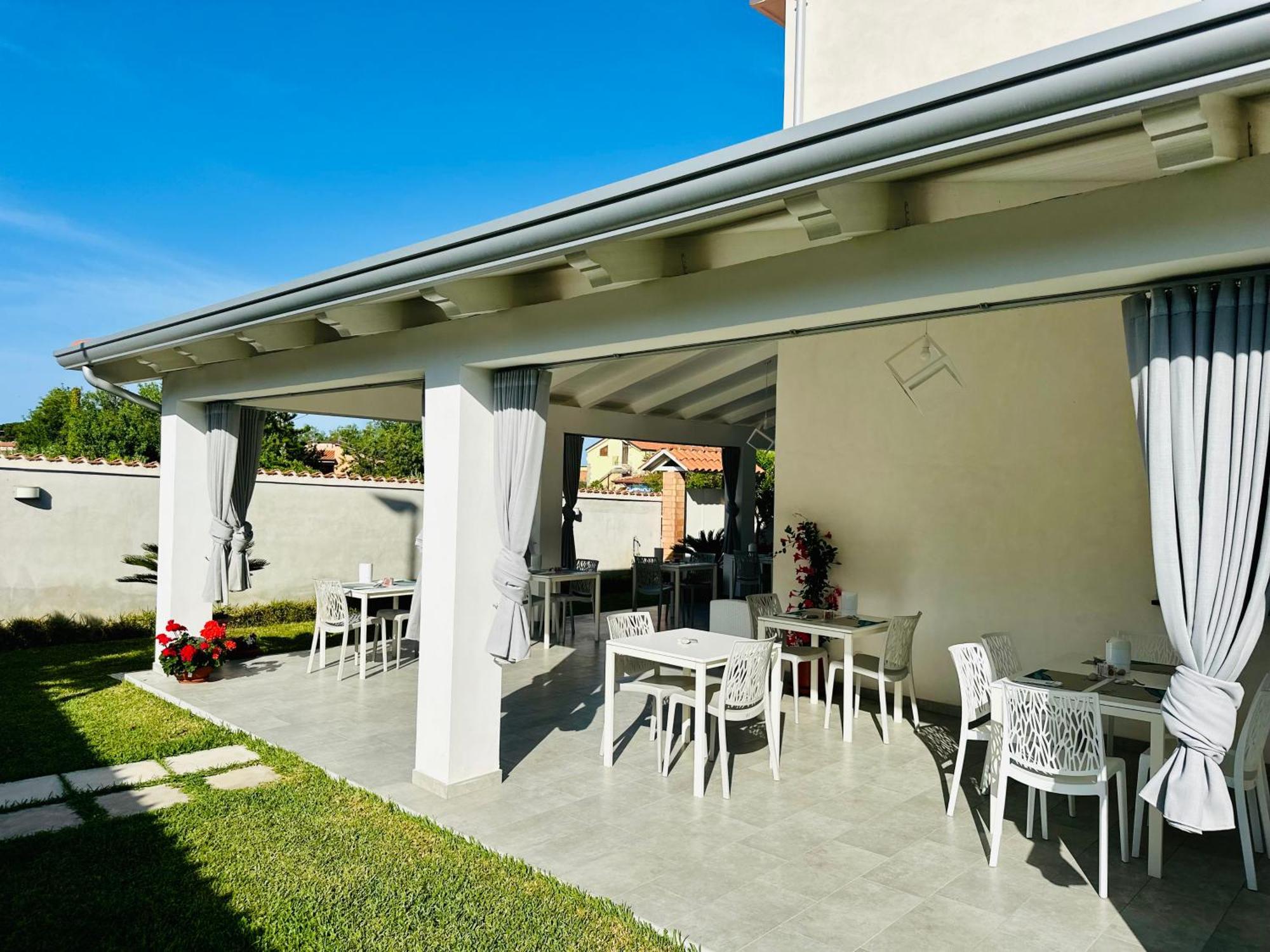 Invilla Bed&Breakfast - Quality Rooms Santa Maria di Castellabate Exterior foto